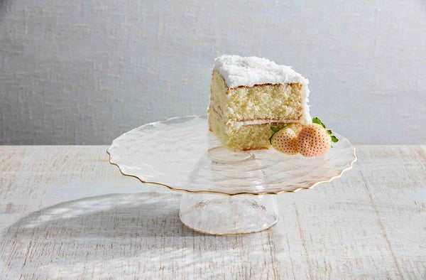 Cake Plates & Stands for Stylish Entertaining