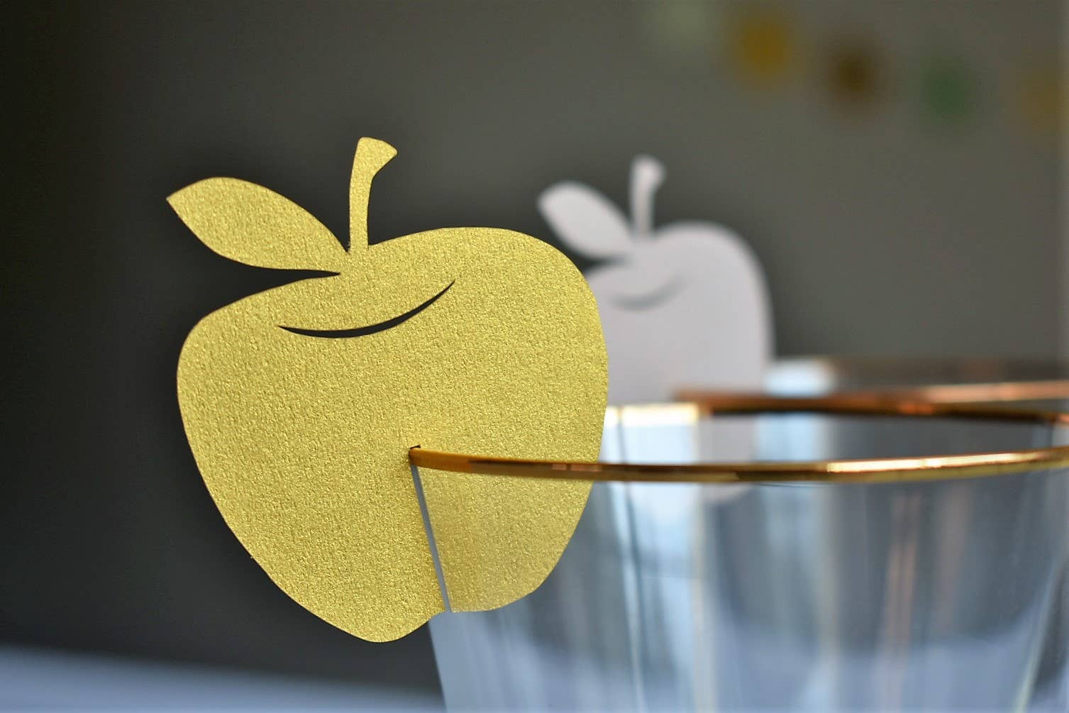Apples wine glass add on