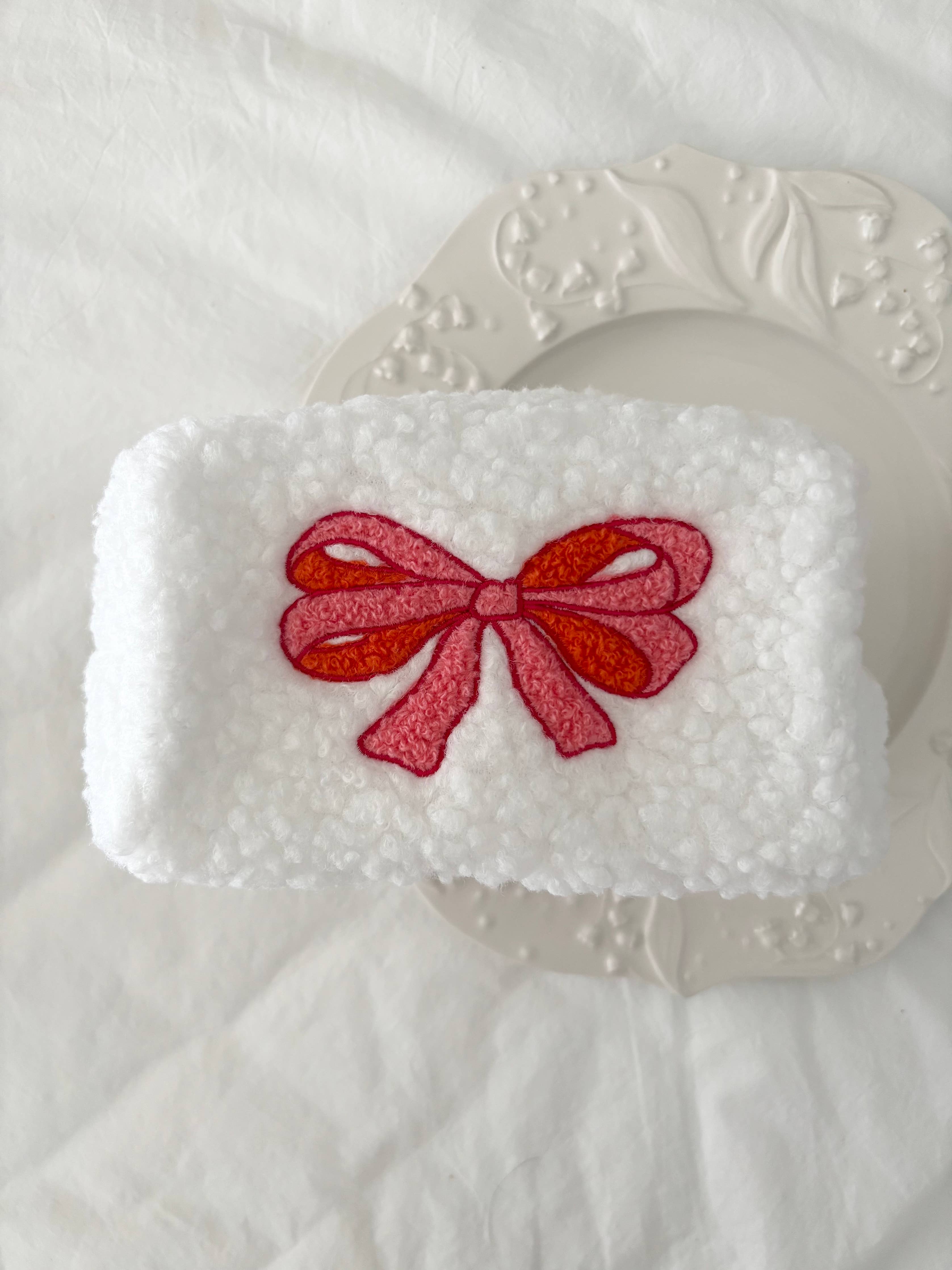 Sherpa Bow Makeup Bag