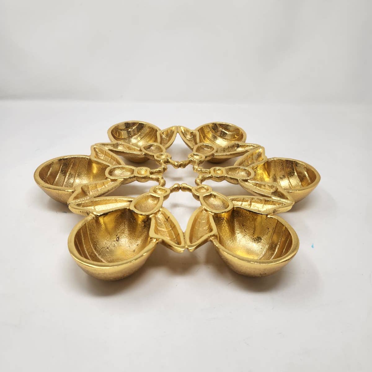 Six Sectional Simonim Tray - gold inwards bees
