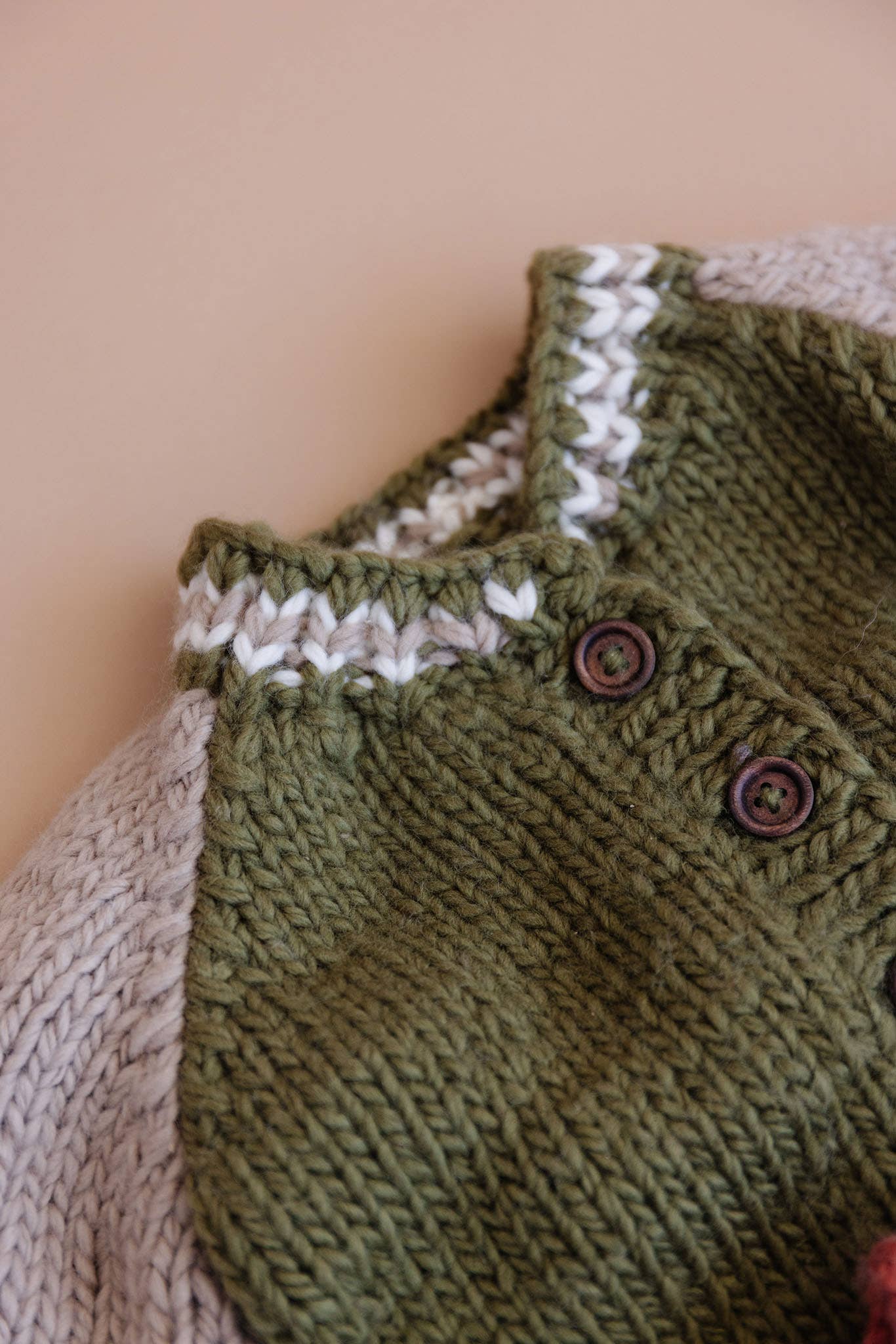 Varsity Cardigan - moss