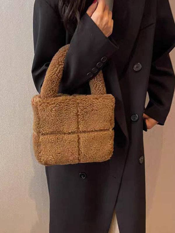SHERPA Handbag - teddy