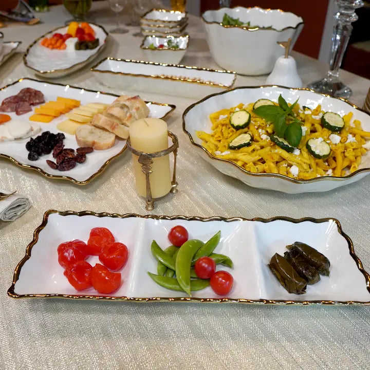 Plateau blanc et doré à 3 compartiments