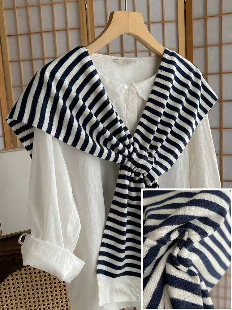 Striped Design Knotless Shawl