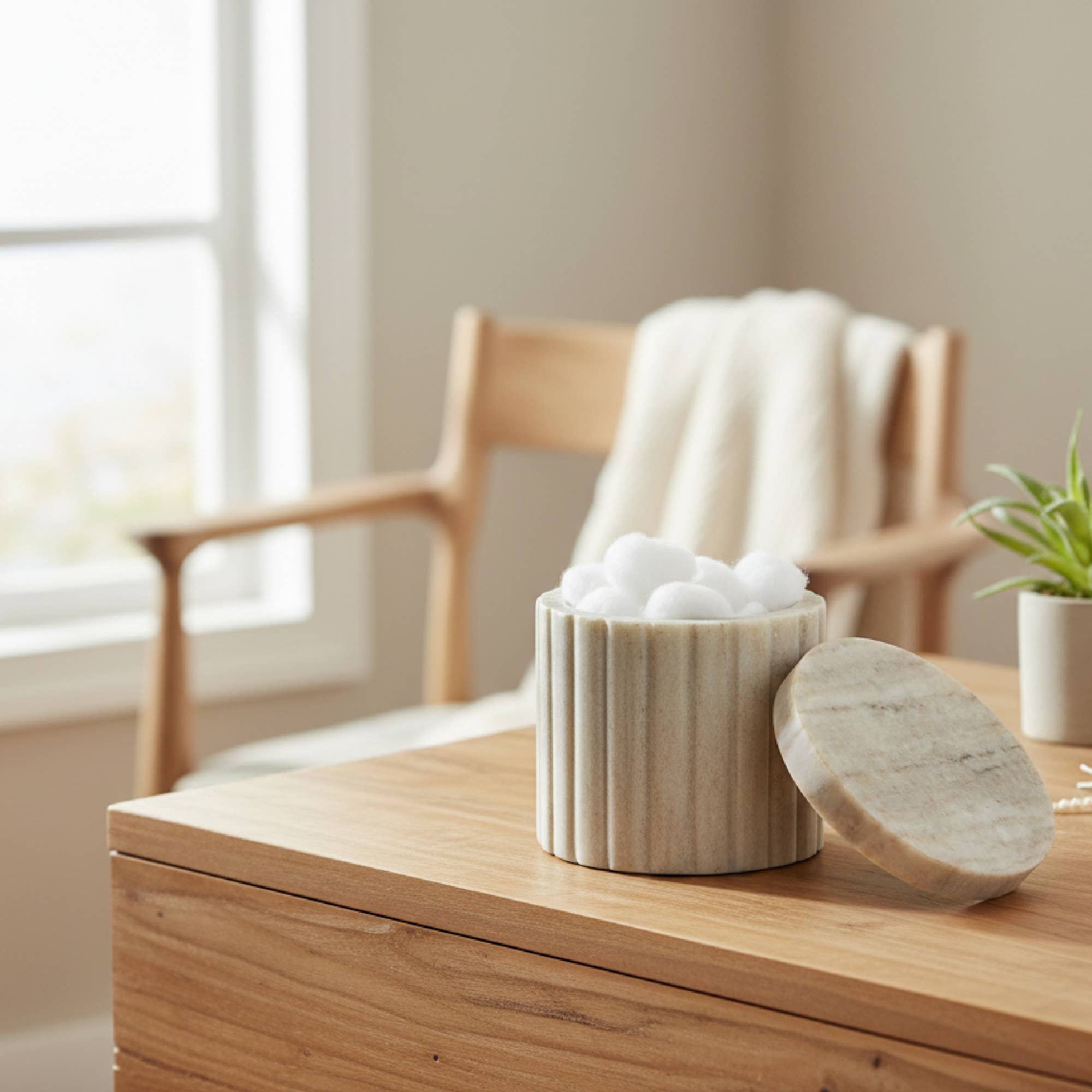 Beige ribbed Marble Tumbler