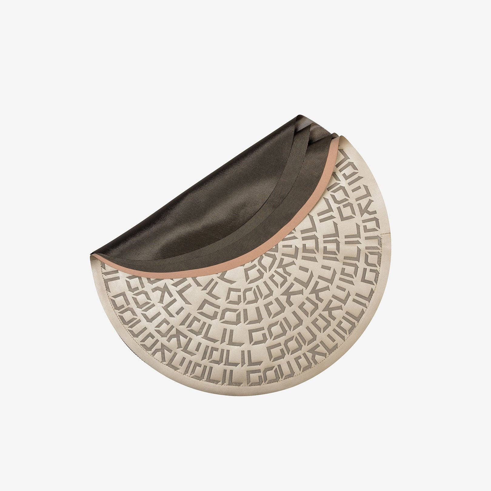 Matzah Cover Champagne