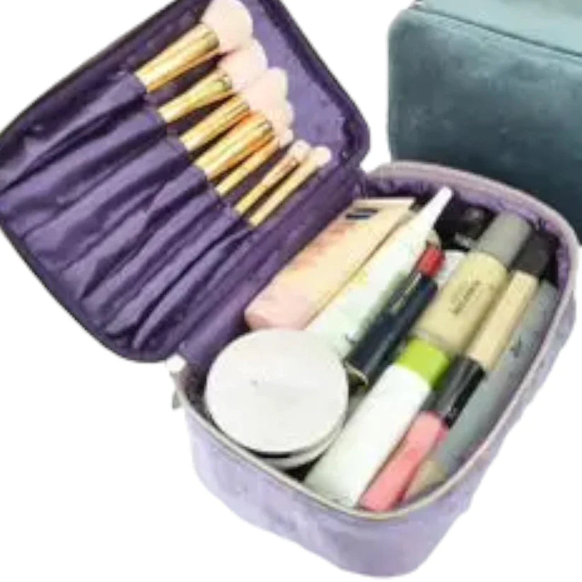 Trousse à maquillage personnalisée en velours noir