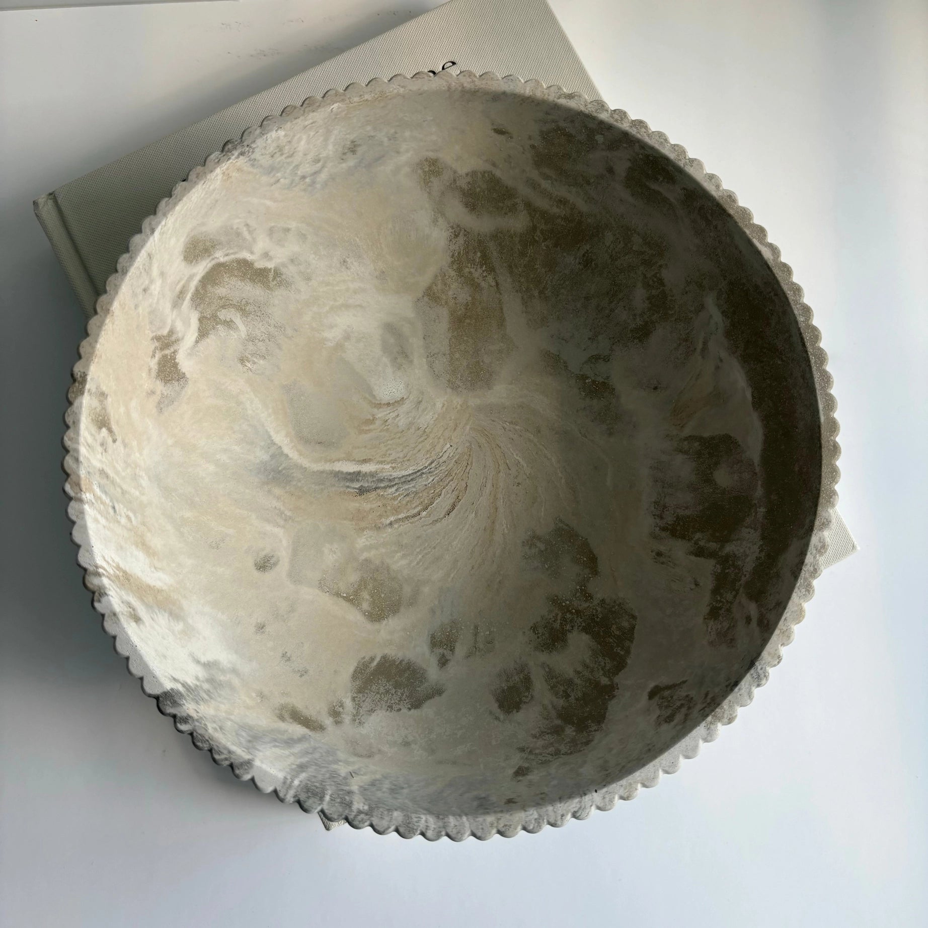 Khaki marble concrete fluted bowl