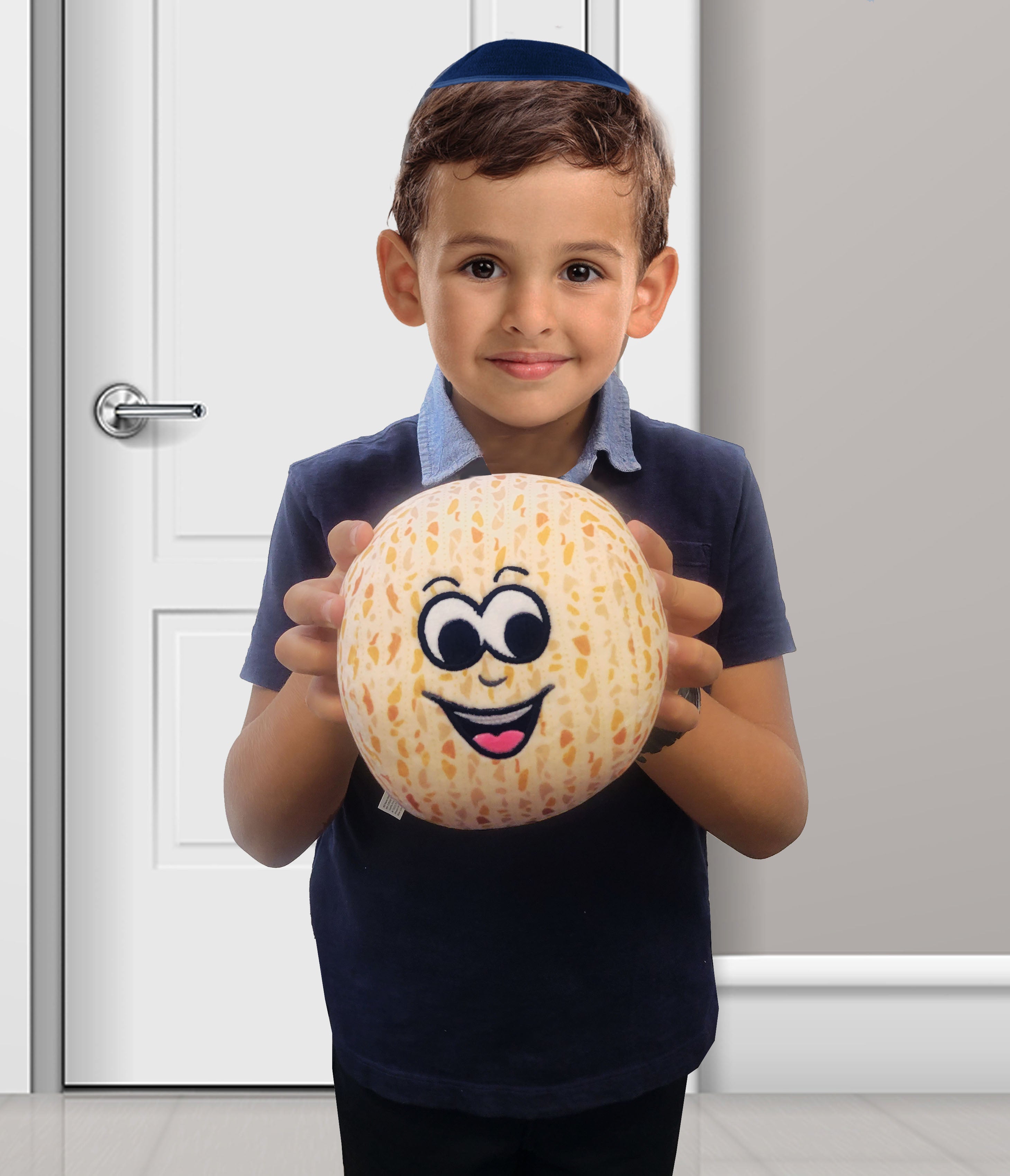 Boule de matza brodée en peluche ultra douce