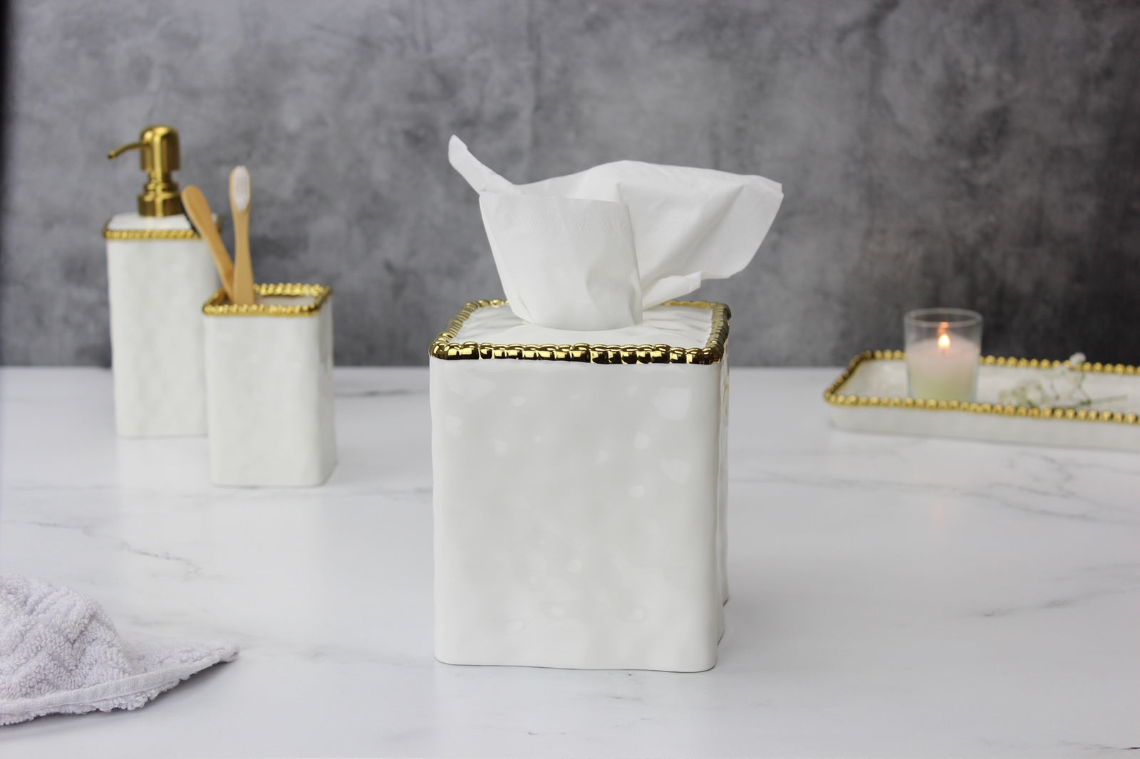 Pampa Bay Square Tissue Box With Gold Beads