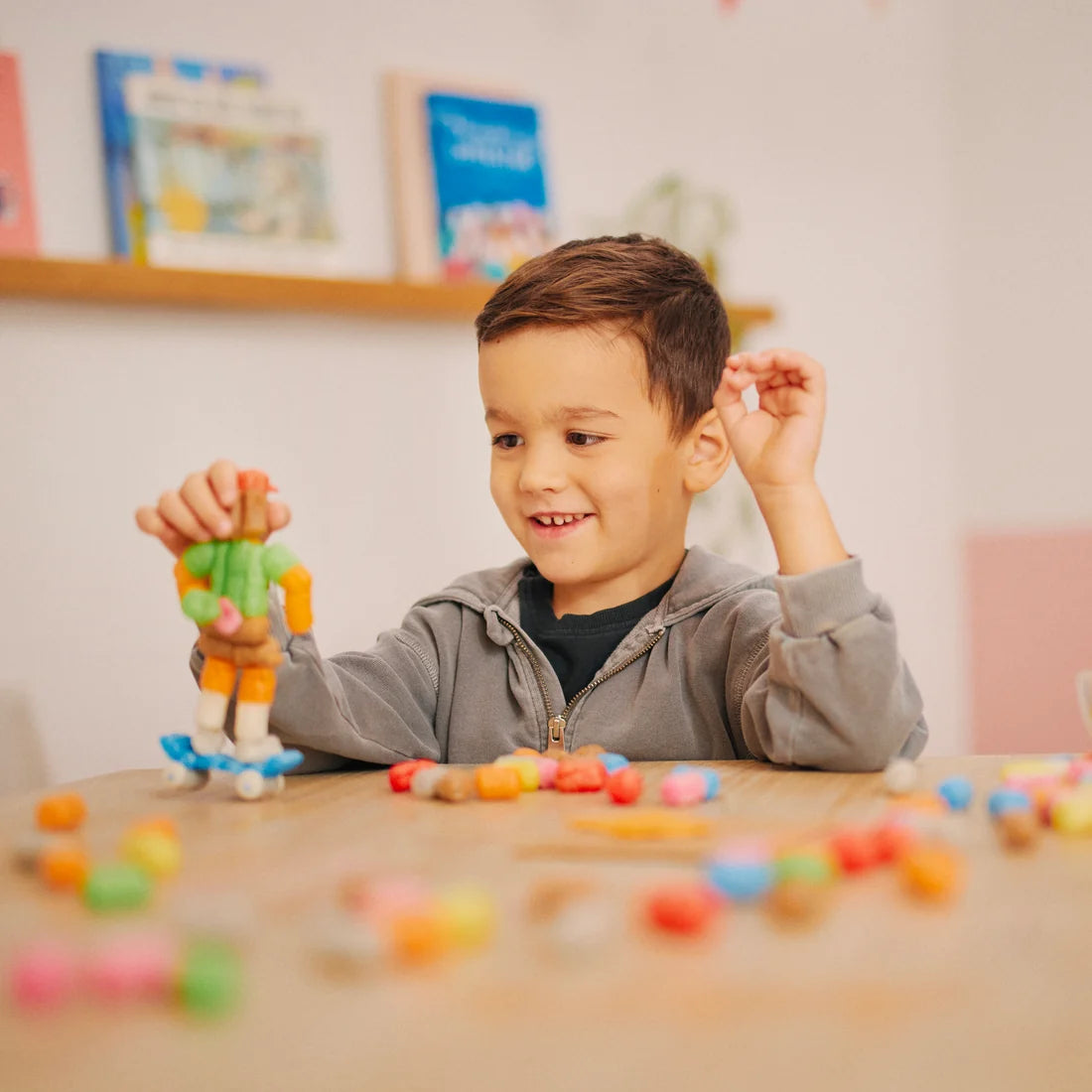 Playmais classic 600 piece bucket