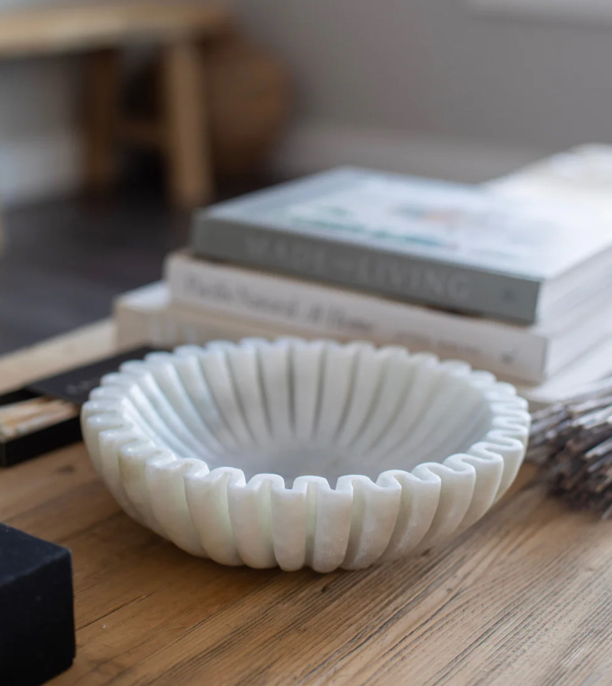 Marble Fluted Scalloped Bowl, Medium