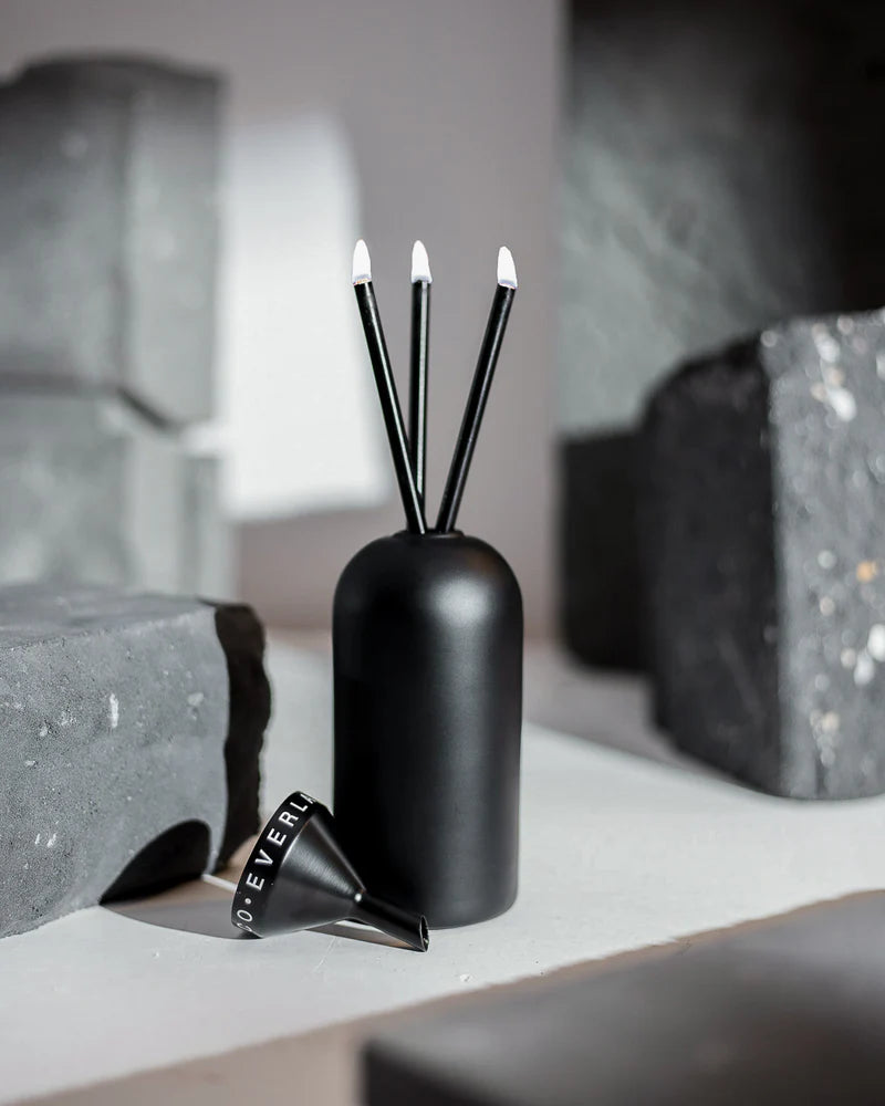 Entonnoir en acier éternel