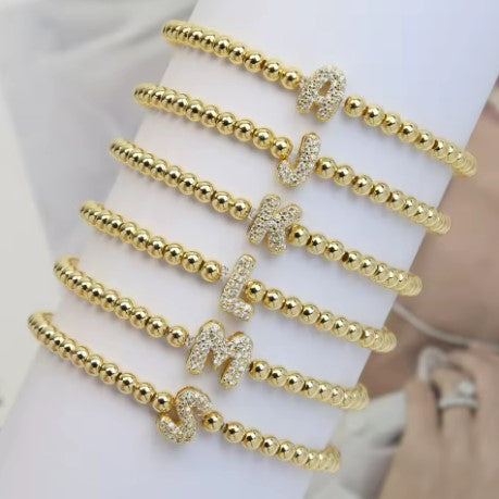 Bracelet de perles à lettres bulles