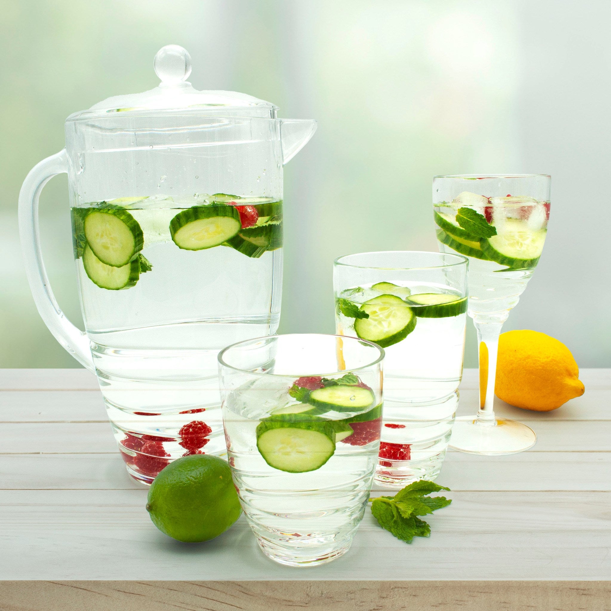 Acrylic Wine Glass Stemless