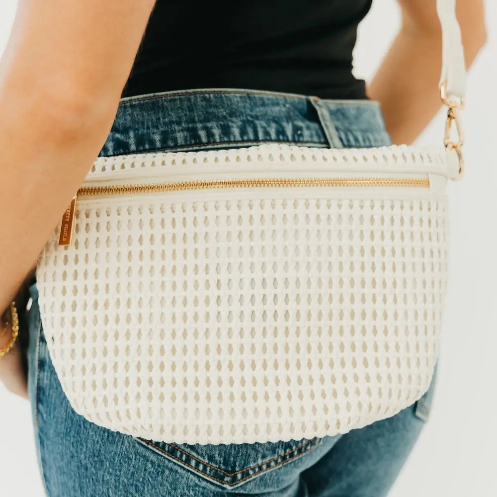 Woven vegan leather bum bag - cream
