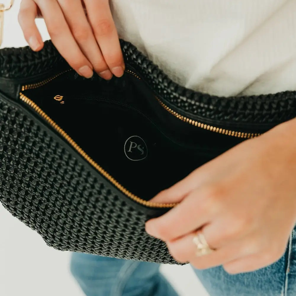 Woven vegan leather bum bag - black