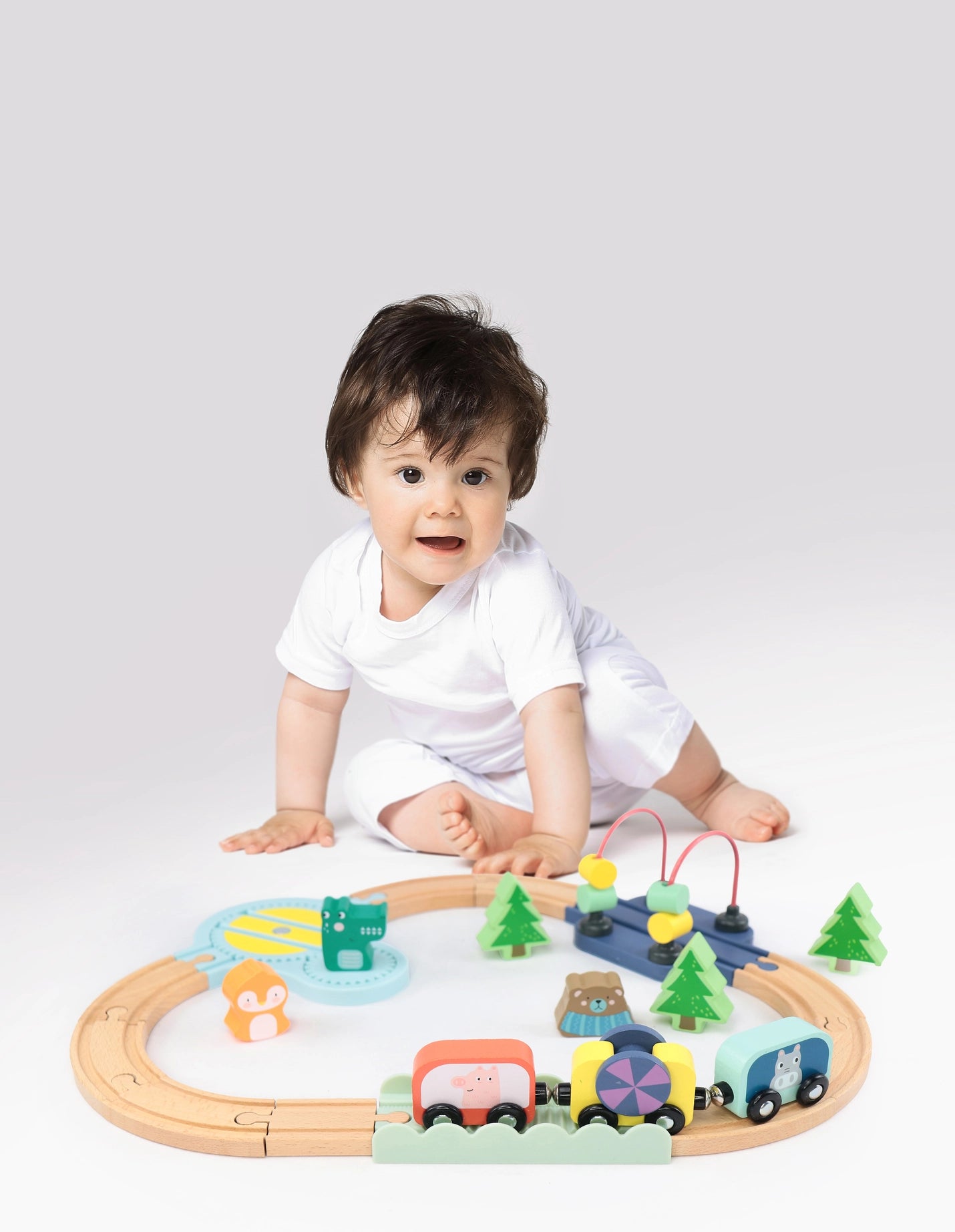 Ensemble de chemin de fer en bois Jungle 22 pièces avec animaux, wagons de train magnétiques et puzzle ferroviaire