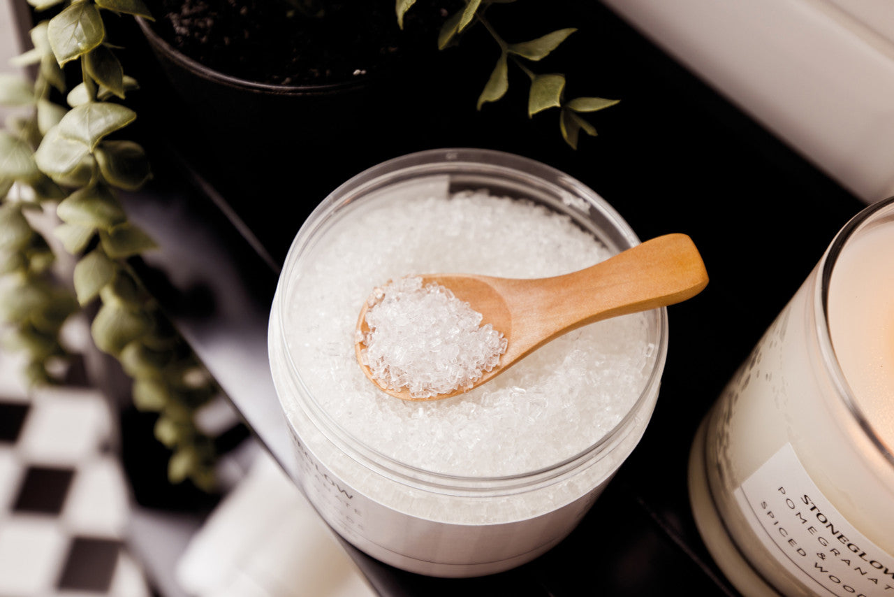 STONEGLOW - Pomegranate & Spiced Woods - Body Scrub Smoothie