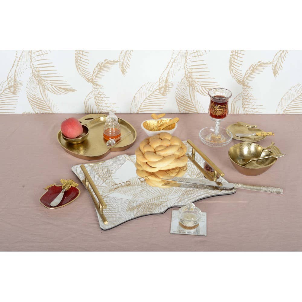 Plateau à pommes dorées avec bol