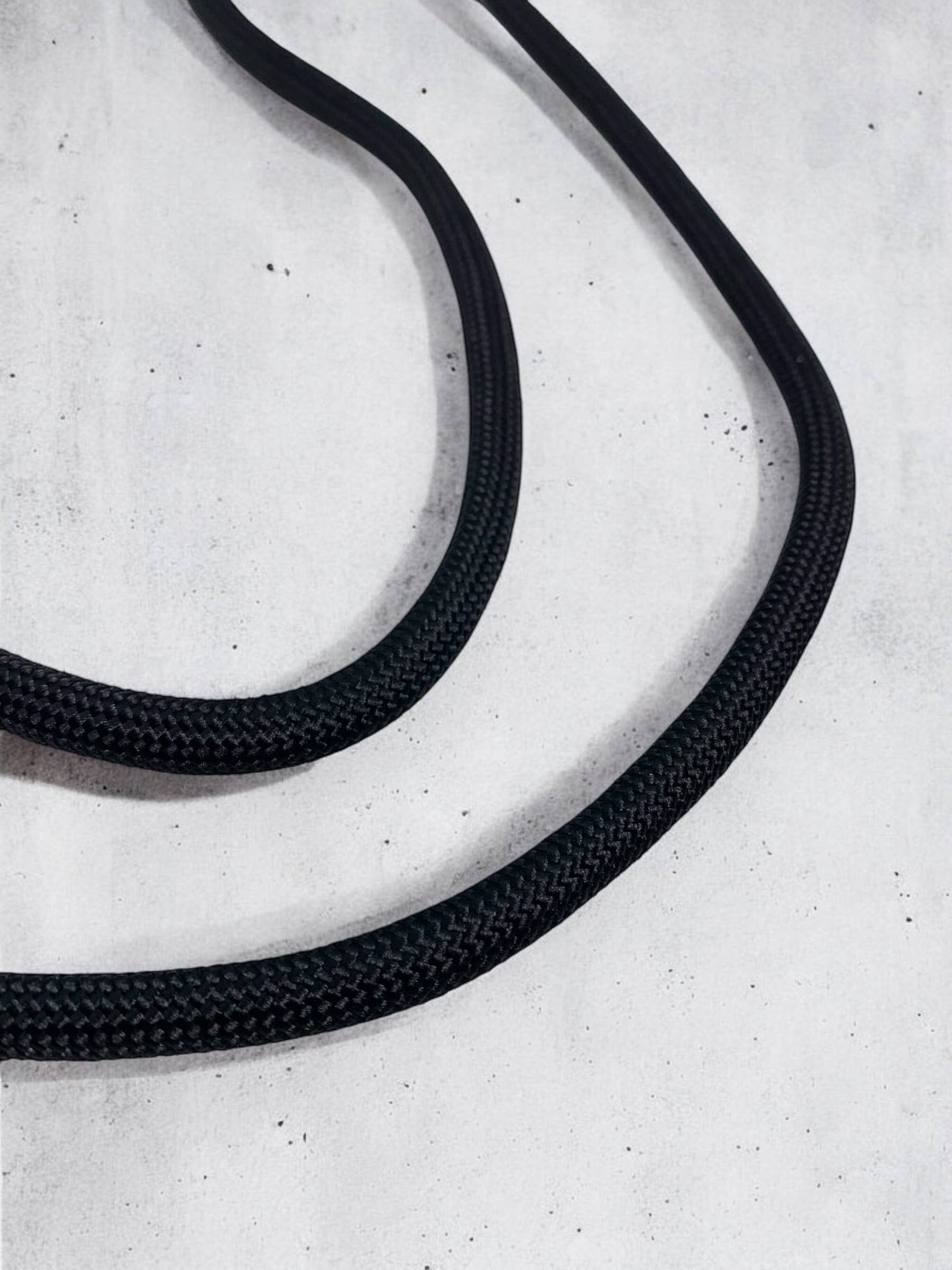Long phone chain
