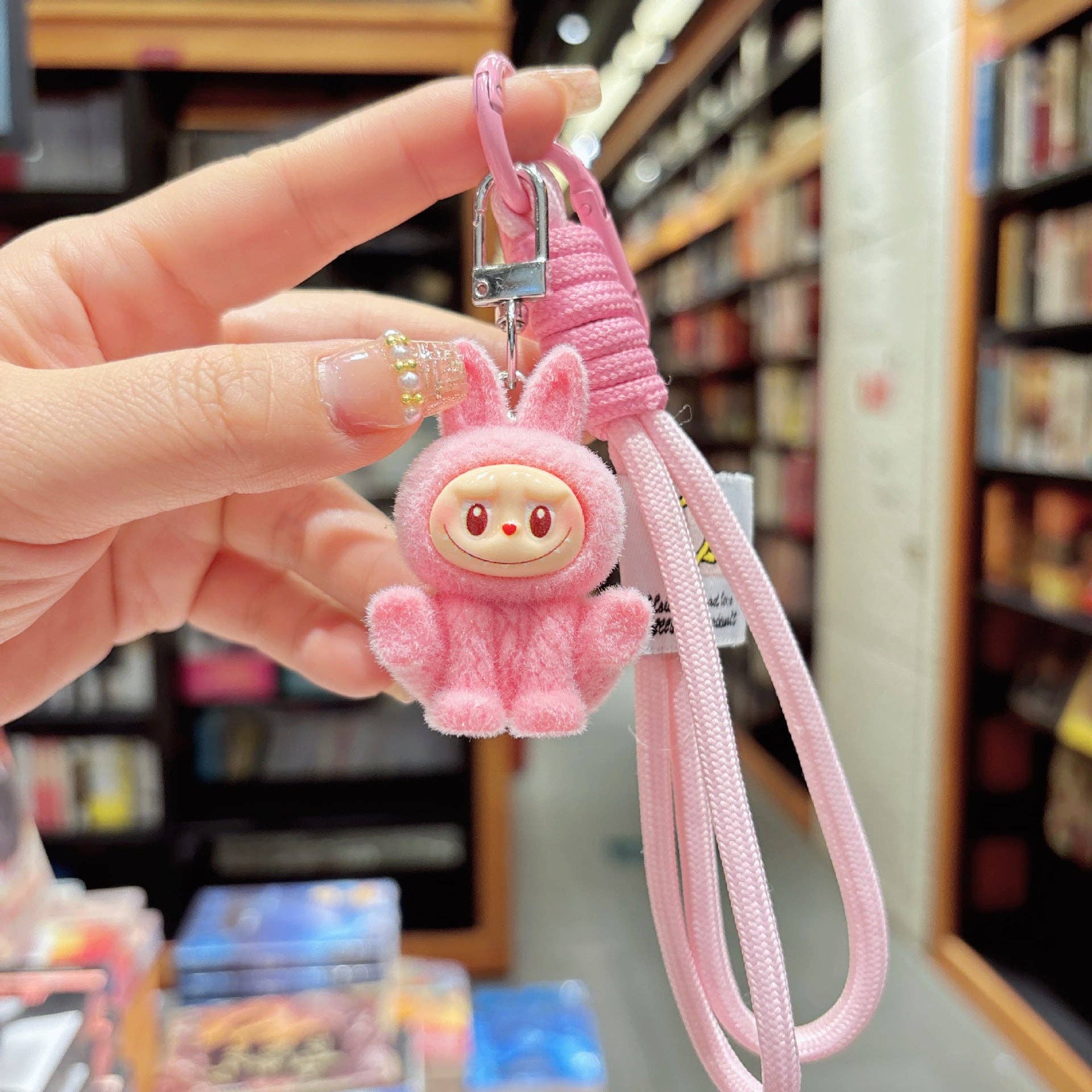 Labubu rope keychain - pink