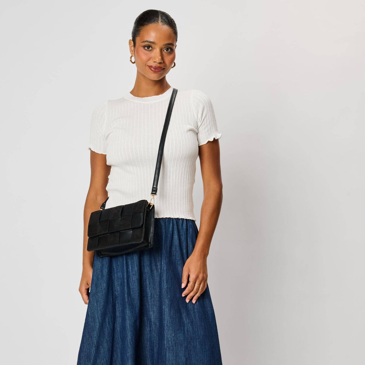 Vegan leather checkered Crossbody - black