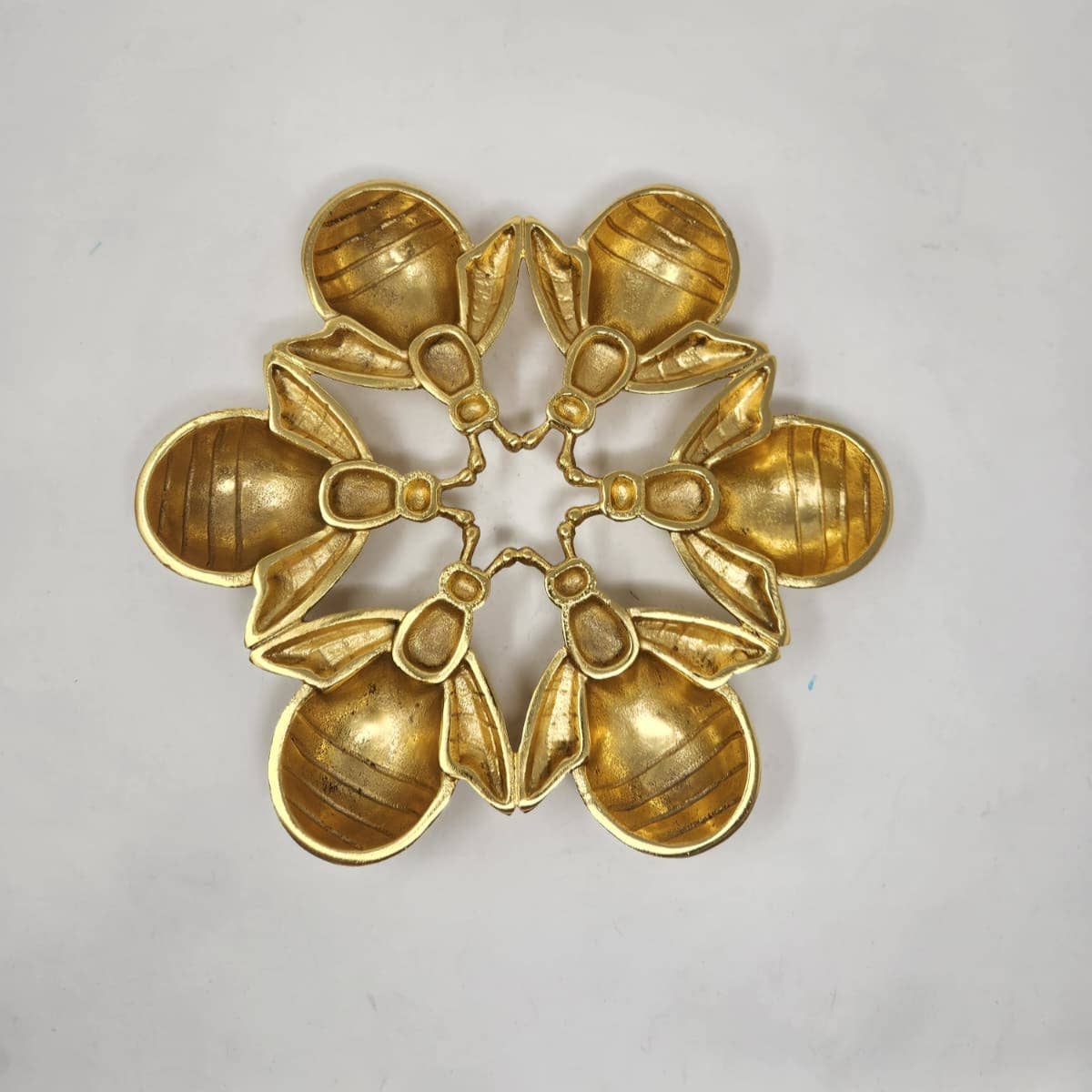 Six Sectional Simonim Tray - gold inwards bees