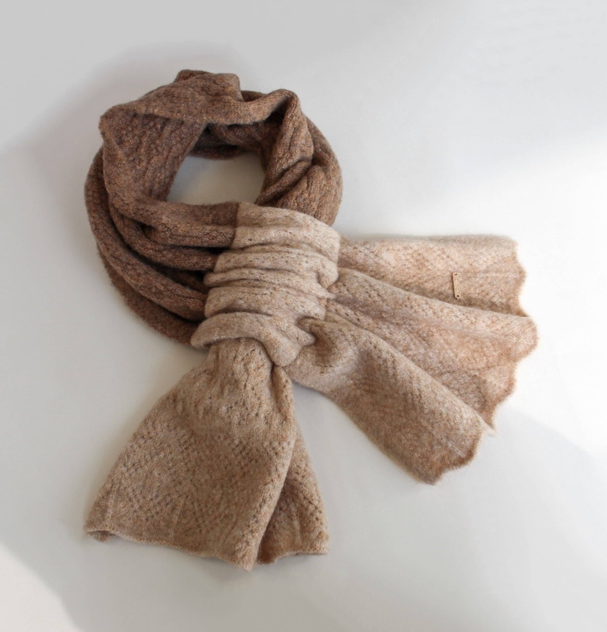 Winter Slide Through Scarf - Tan & Cream