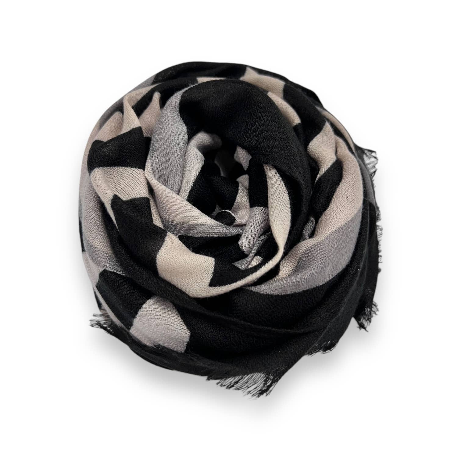 Classic big maze print scarf with fringes