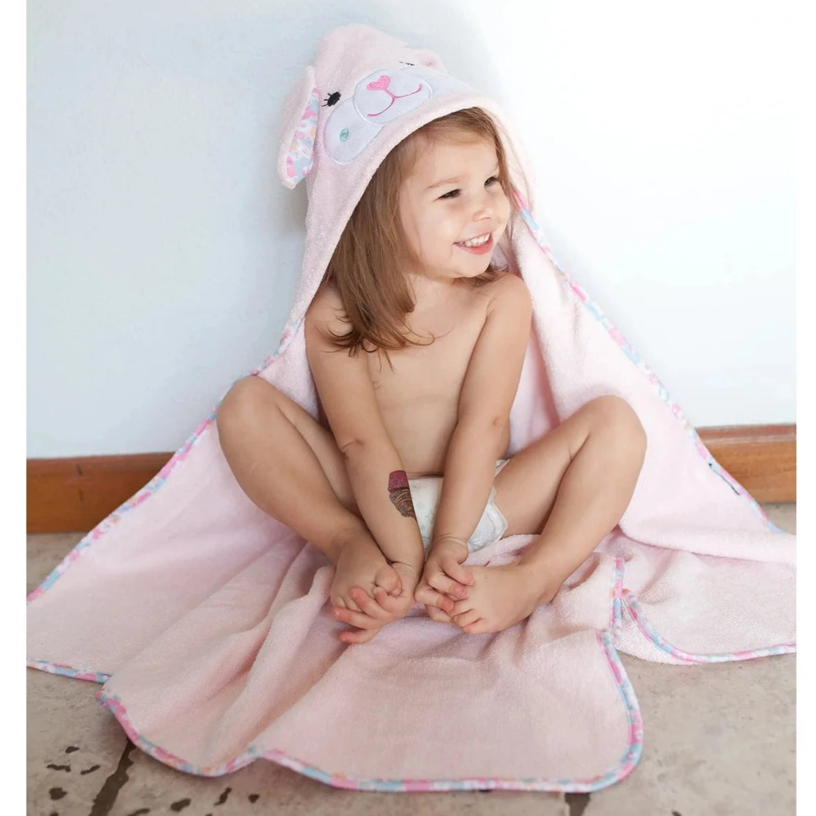 Personalized baby Bath Towel - Terry Hooded - Beatrice Bunny