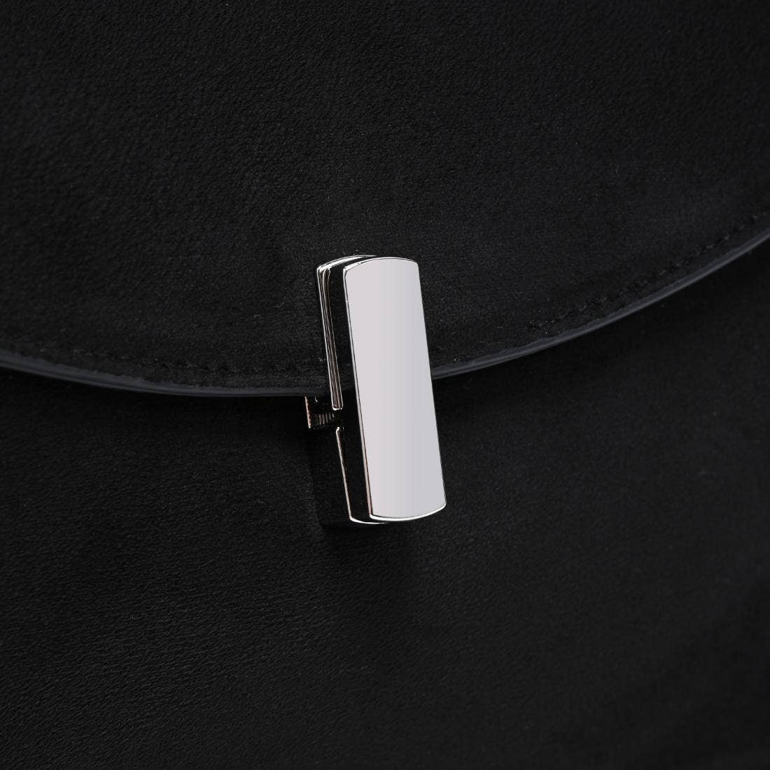 Vegan leather shoulder/crossbody bag - black