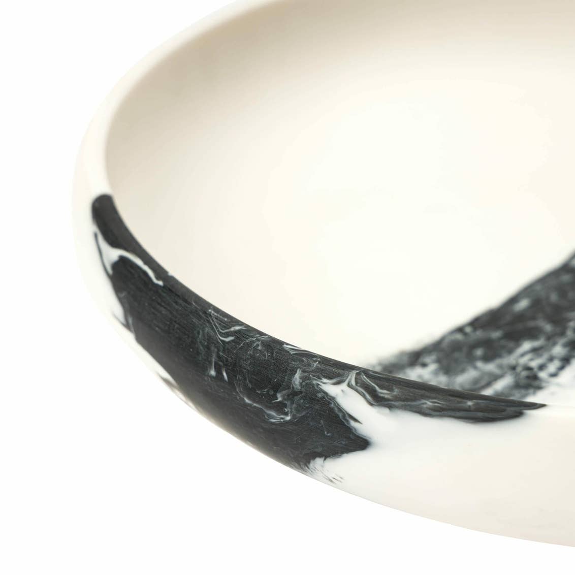 Lucente Black & White Matte Salad Bowl