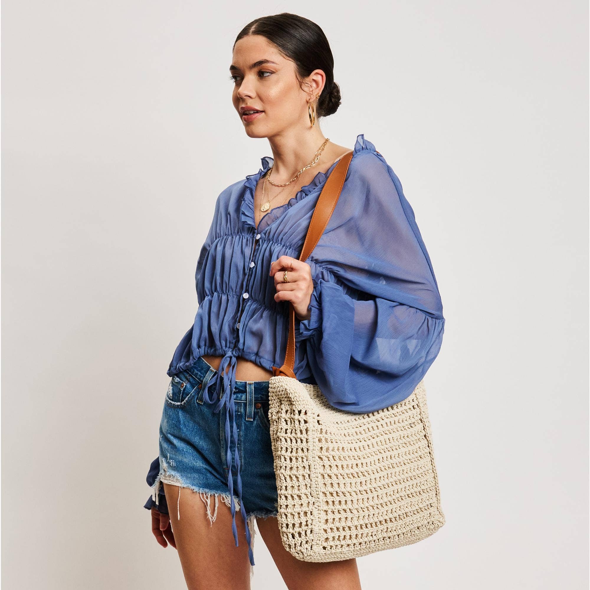 Woven vegan leather Shoulder Bag