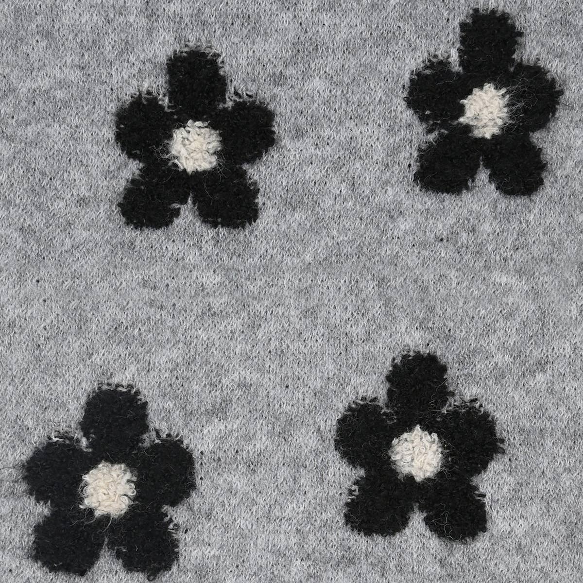 Daisy Pattern Scarf light gray