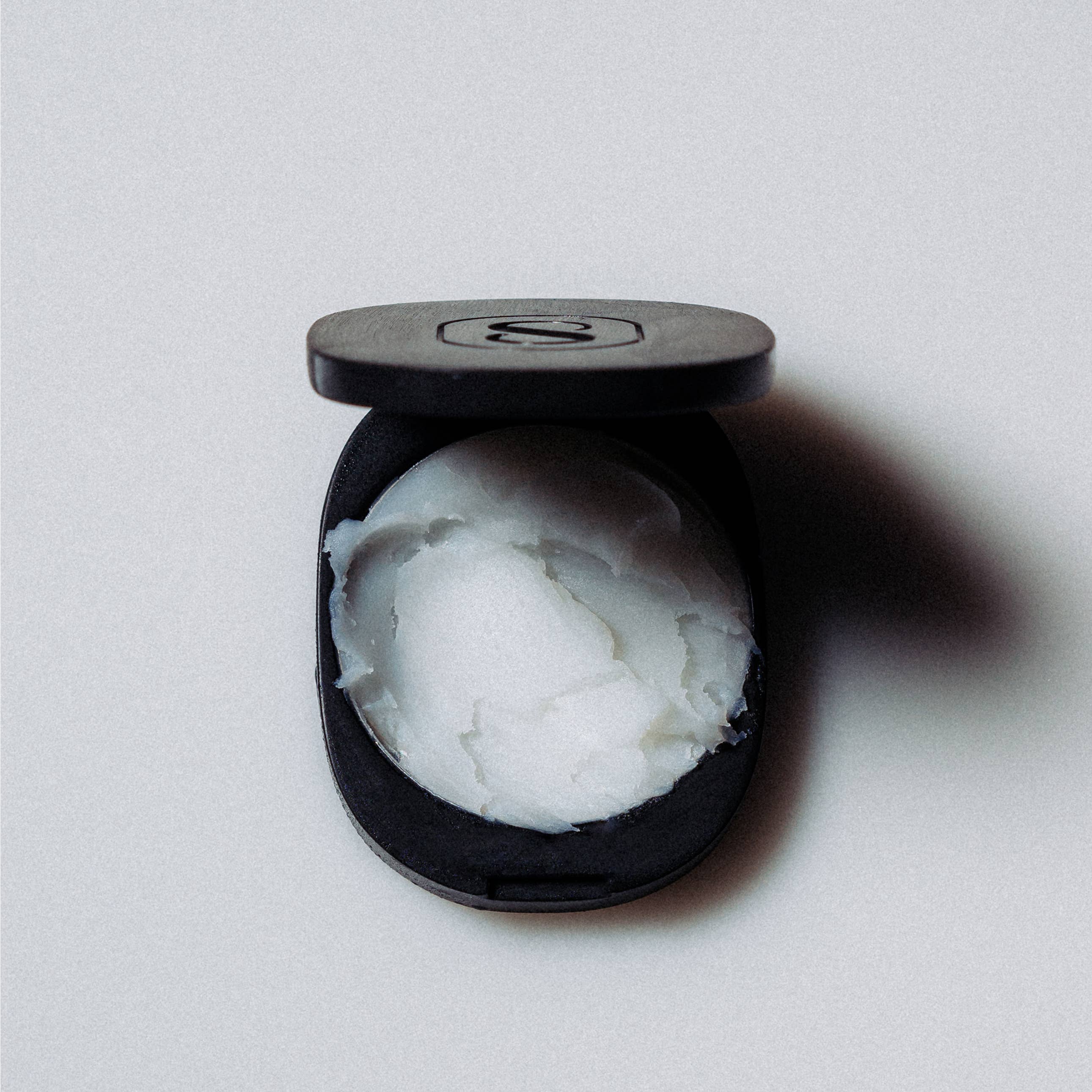 Sidia Le parfum solide - « SANS BRAS »