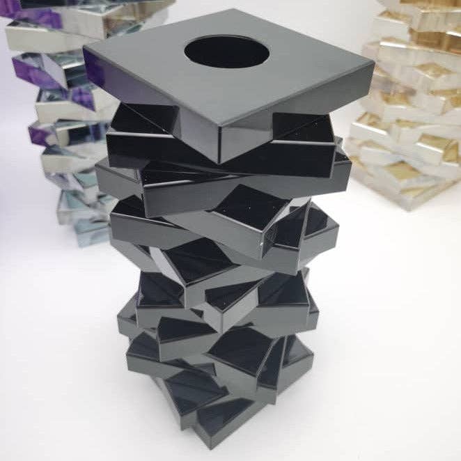 Crystal Twist Vase - Black
