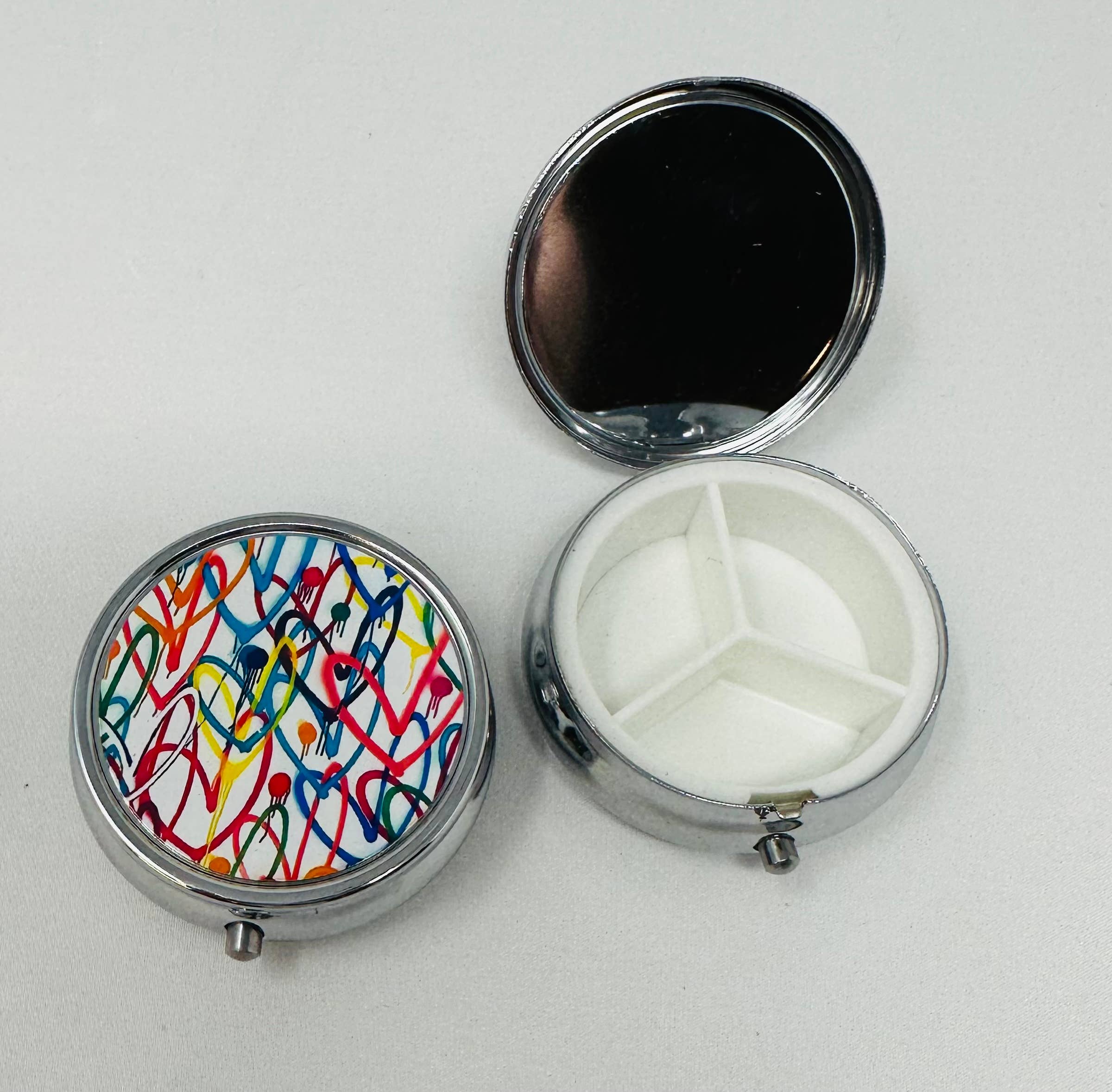 Graffiti Hearts Pill Case Holder