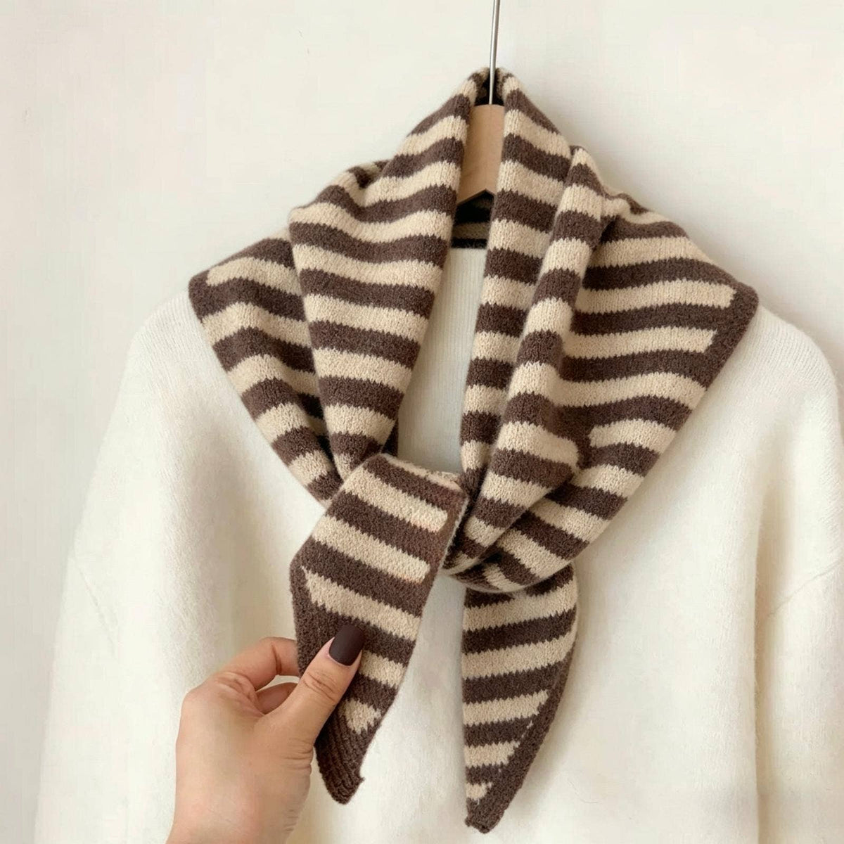 Striped knit triangle scarf: Camel