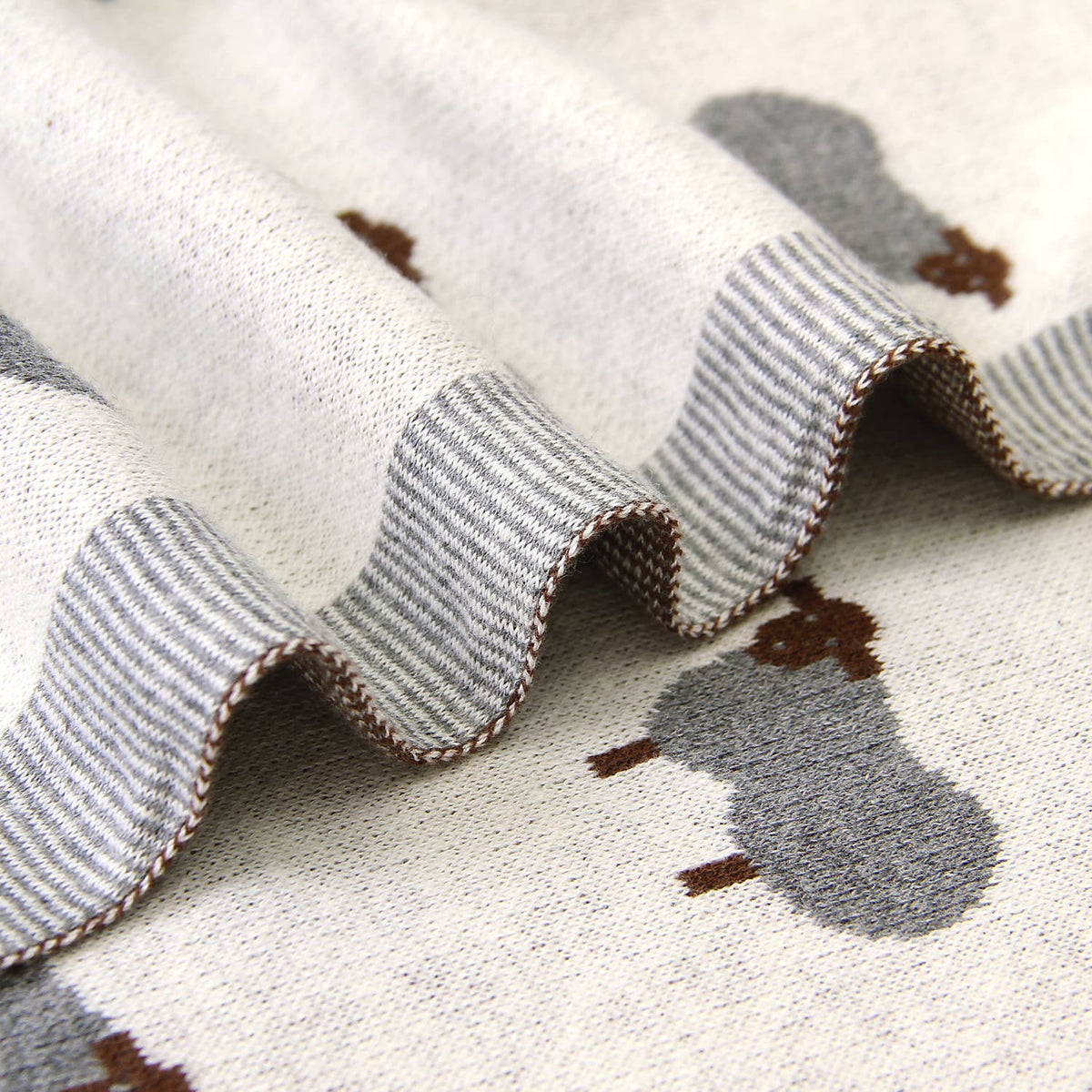 100% Cotton Baby Blanket - ivory Sheep