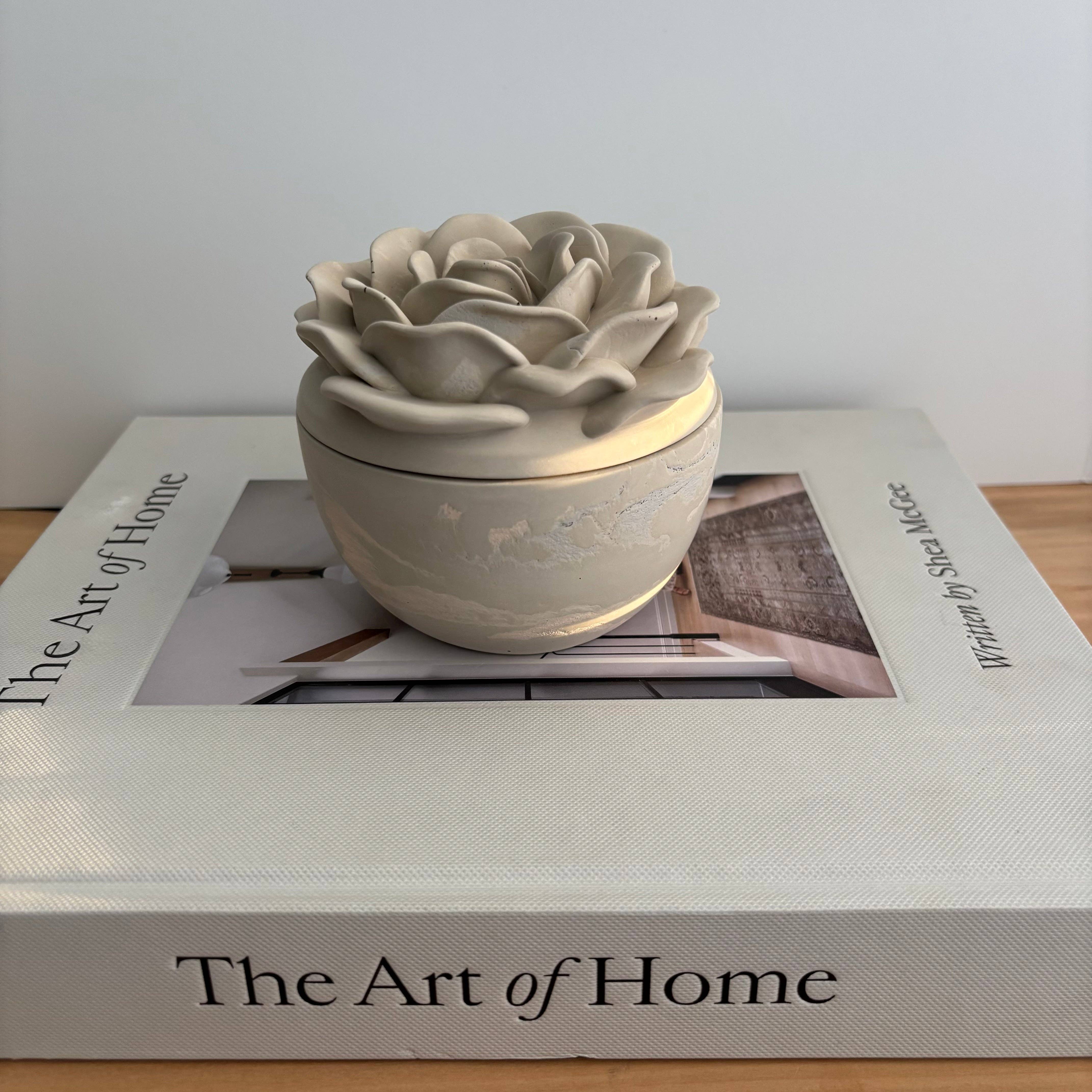 Bloom Rose Lid Concrete Vessel - tan and gray swirl
