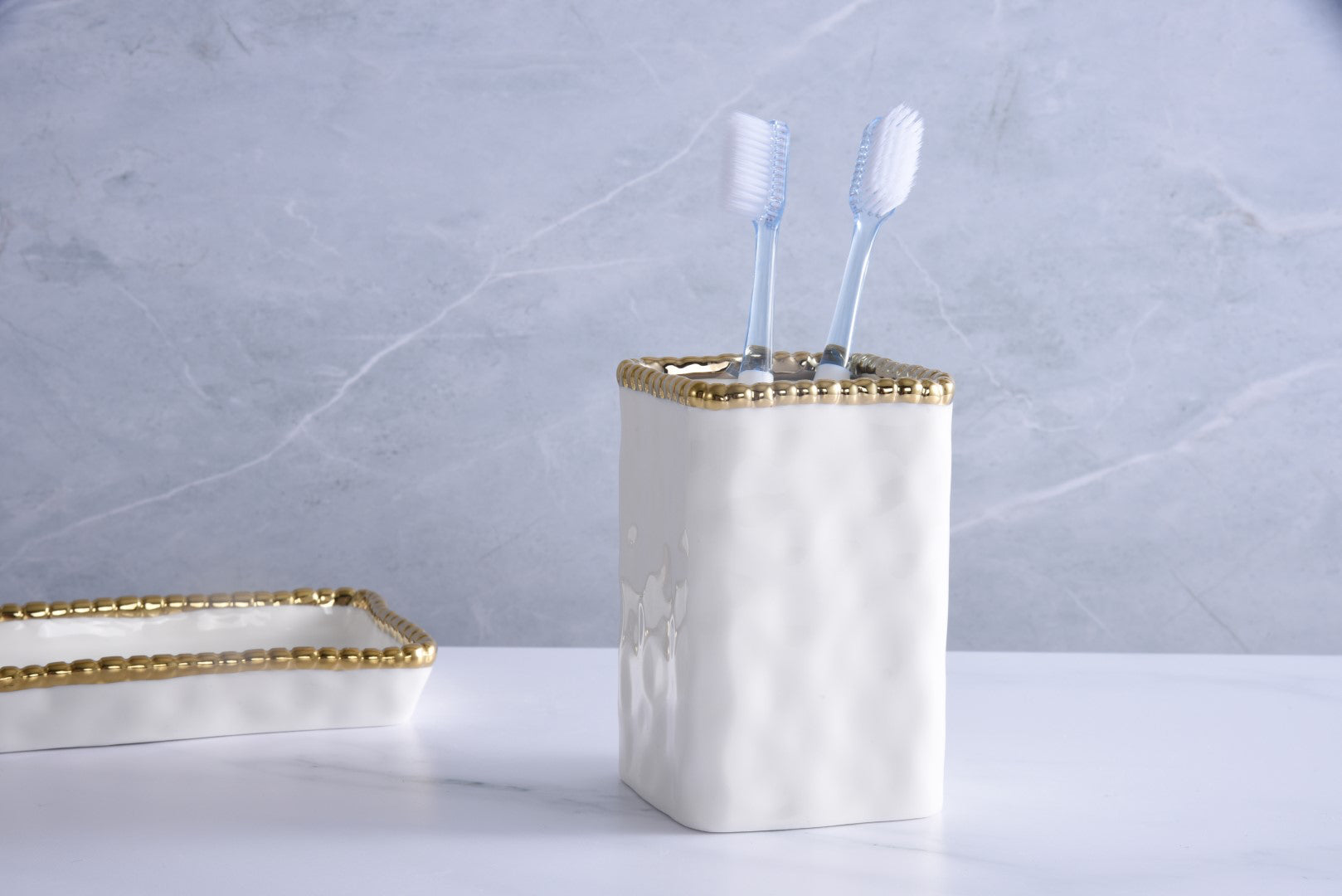 Pampa Bay Toothbrush Holder With Gold Beads