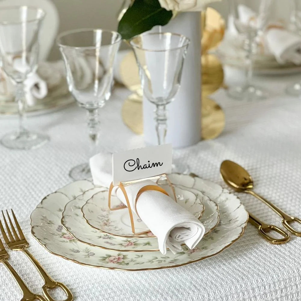 Plat à miel en Lucite avec des accents dorés