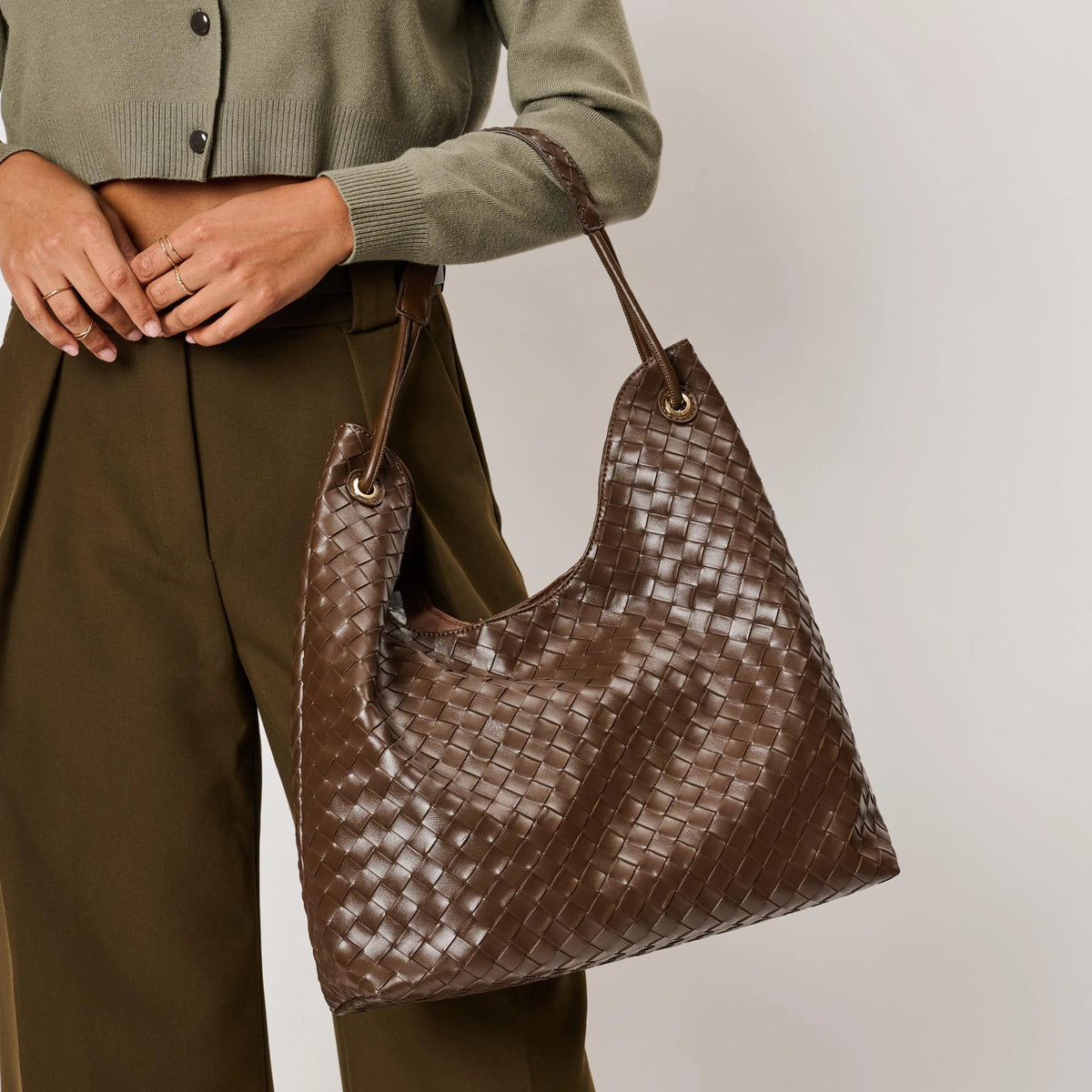 Woven U-shaped Hobo - chocolate