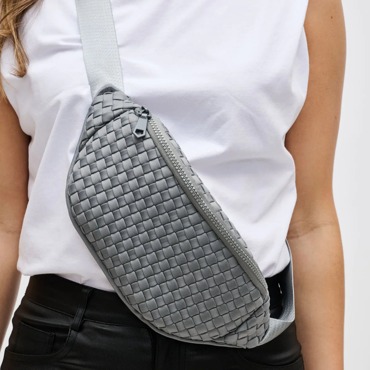 Sol and Selene grey aim high belt bag