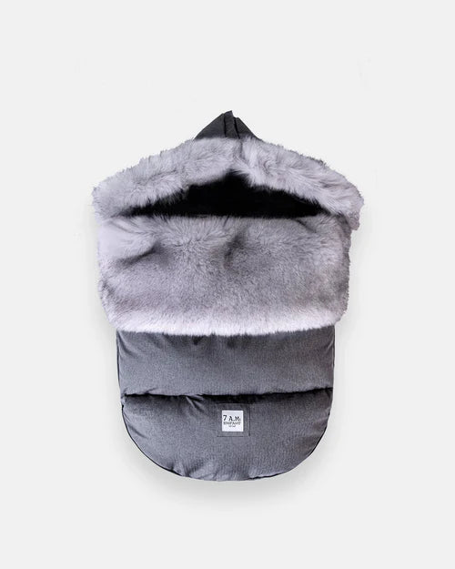 7AM - plushpod tundra in Heather Grey Dark and Arctic Faux Fur