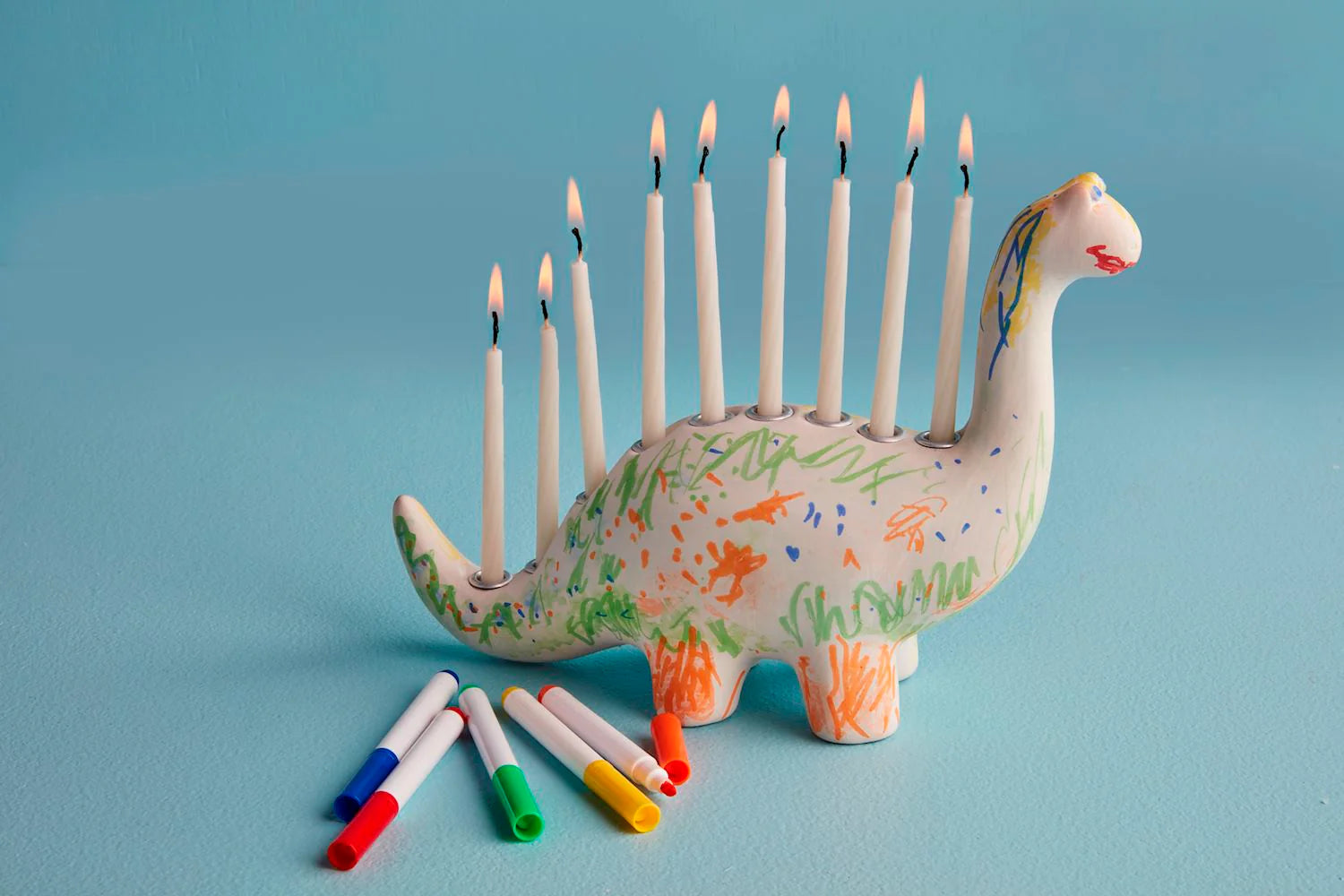 Colour me menorah - Dino