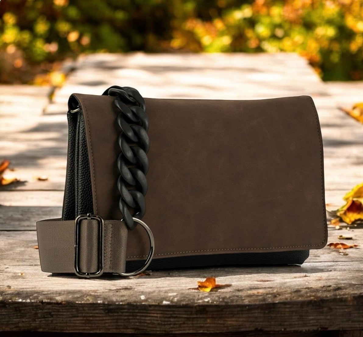 Vegan suede crossbody - espresso