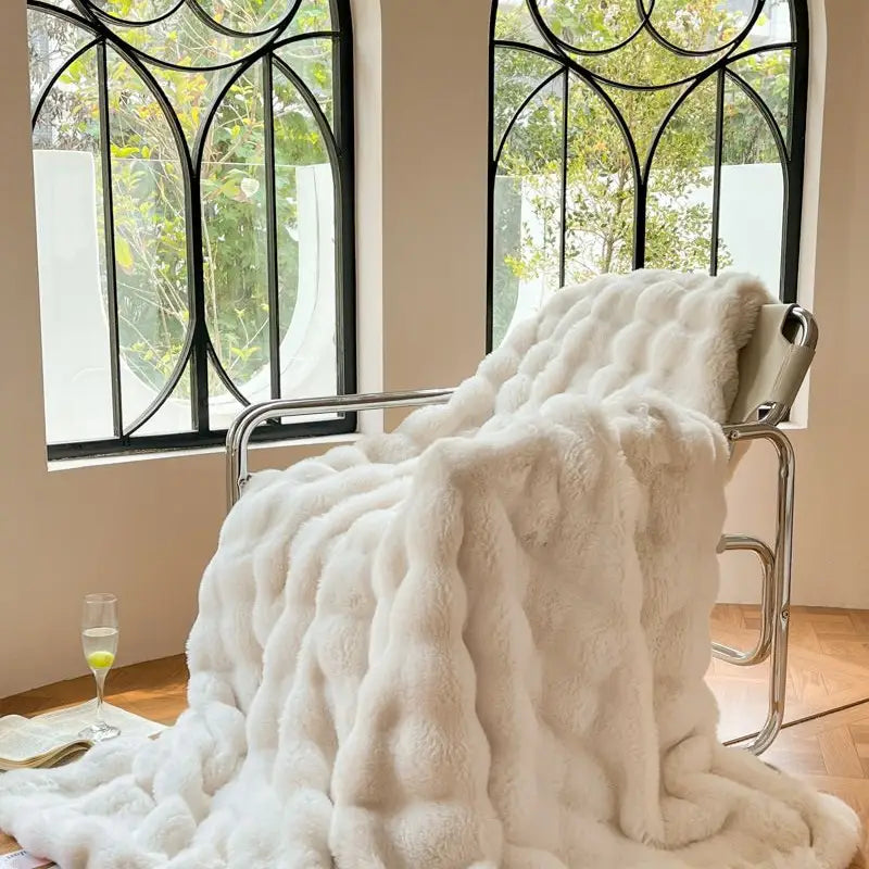 Plush Luxurious Faux Fur Throw Blanket