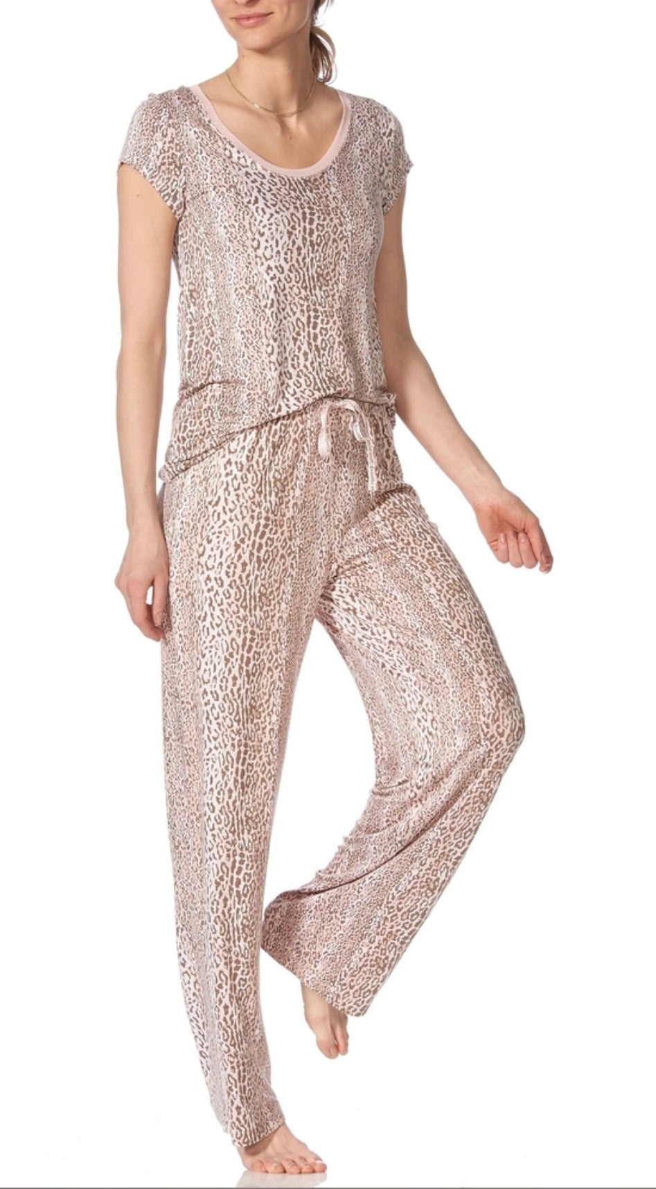 pyjama set - pink and beige leopard